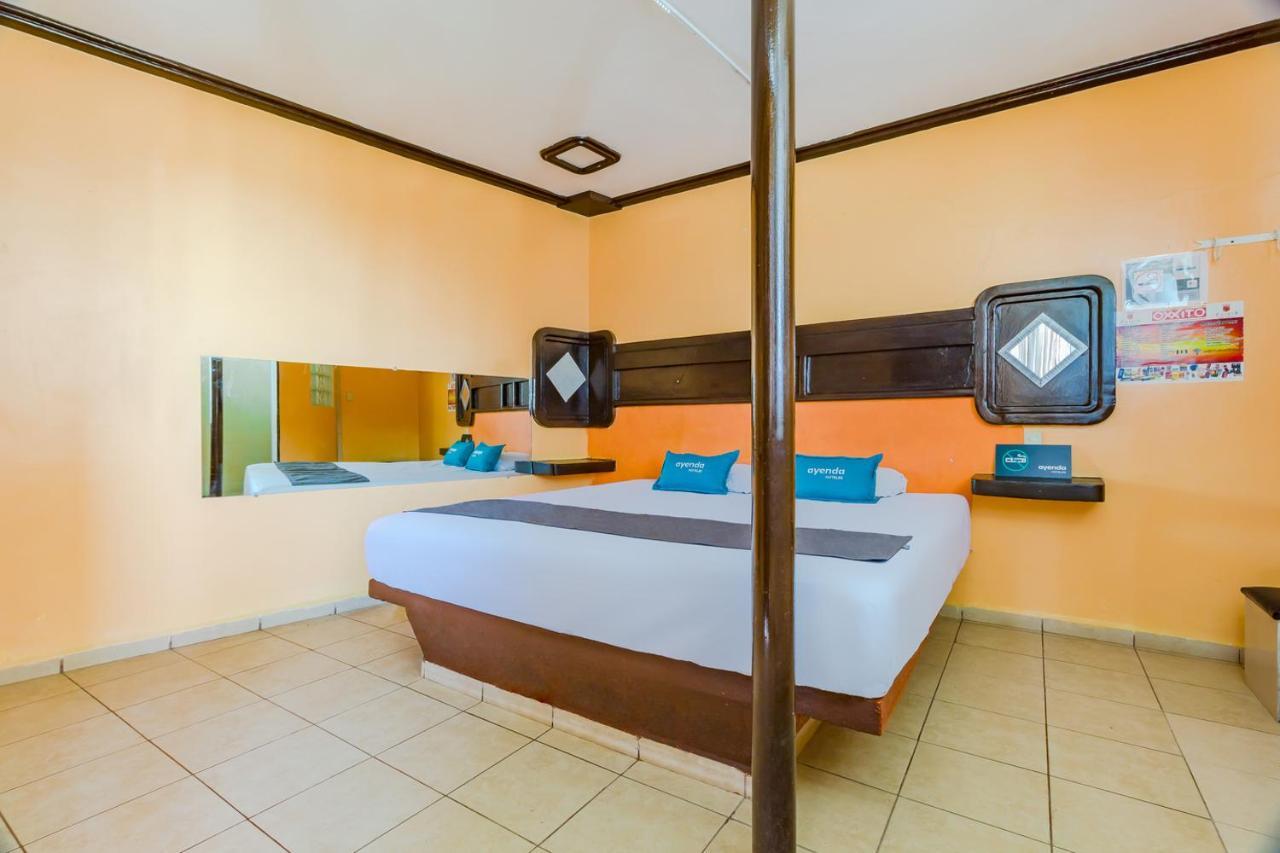 Ayenda Paleis Hotel Santa Cruz Tecamac Buitenkant foto